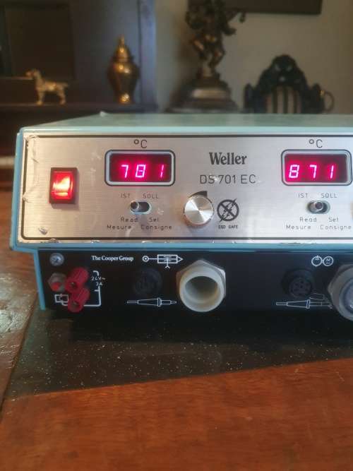 Vintage Weller DS 701 EC Soldering and Desoldering Machine