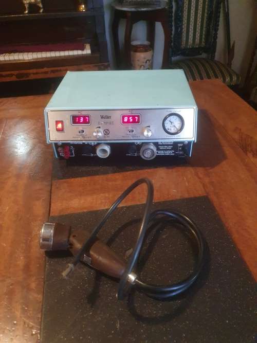 Vintage Weller DS 701 EC Soldering and Desoldering Machine