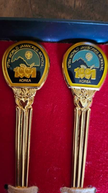 Gorgeous Plated Cake Forks & Spoons