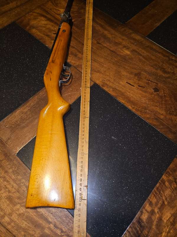 Slavia 618 Pellet Gun Czechoslovakia Model No: 25455