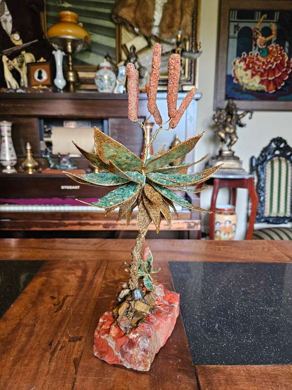 Gorgeous Stone Art Flower