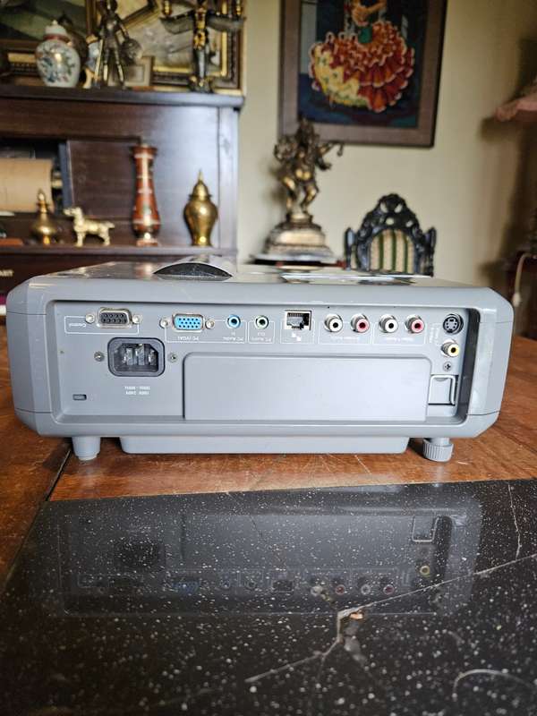 Smart V25 Projector