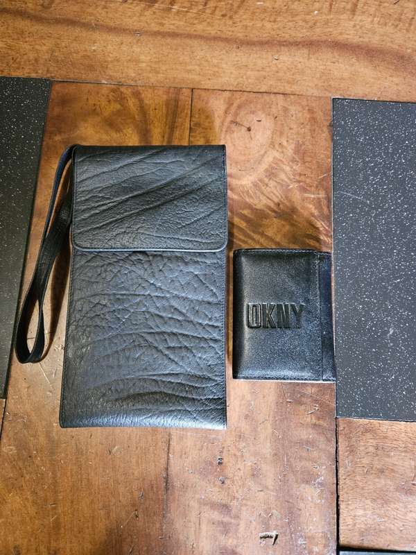 Genuine Leather Wallets. Unused!!