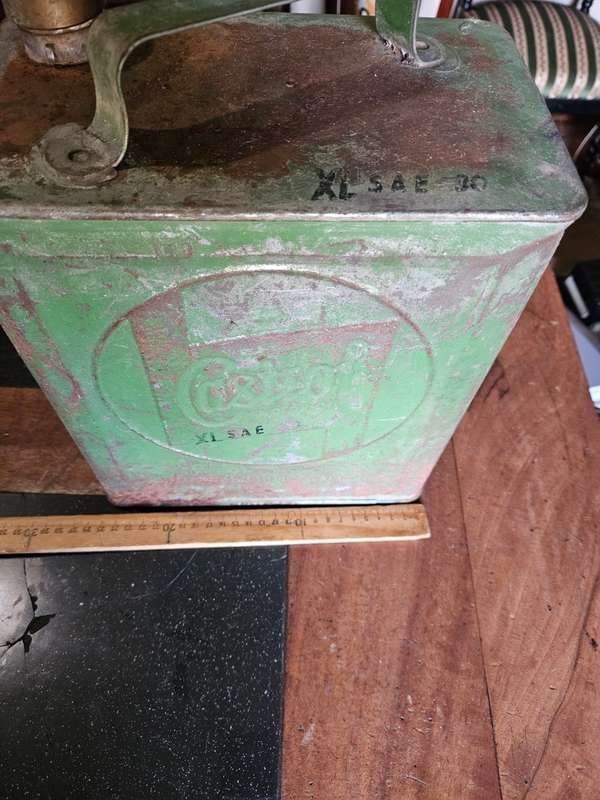 Vintage Castrol Can