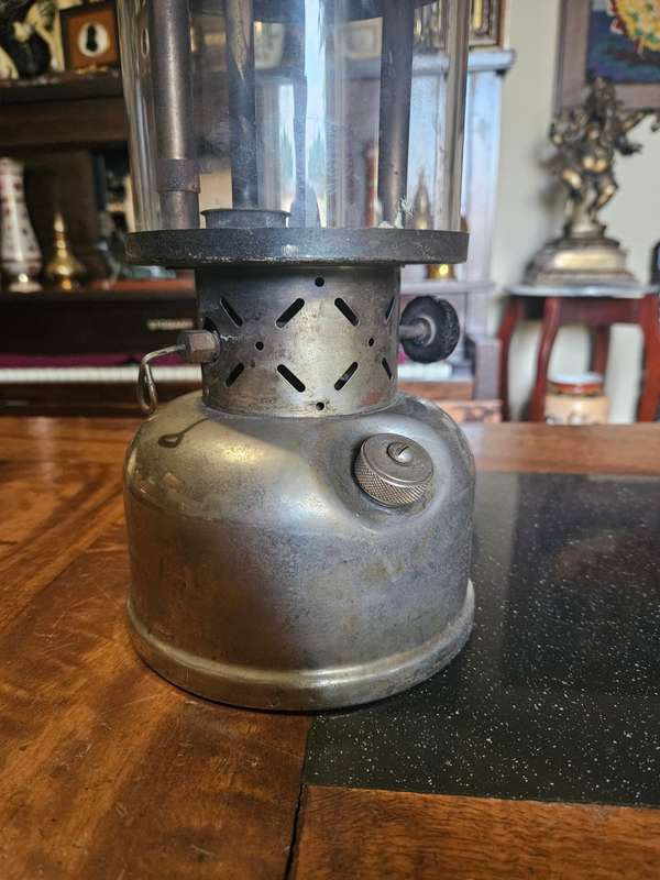 Vintage Coleman Lantern