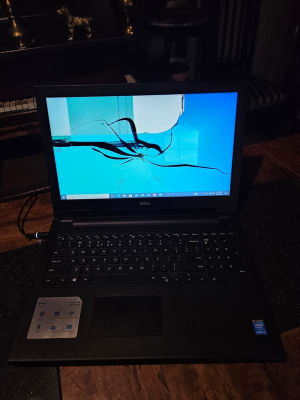 Dell Laptop Inspiron 15