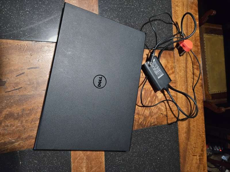 Dell Laptop Inspiron 15