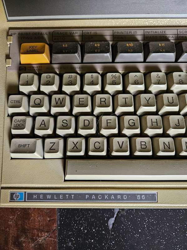 Vintage Hewlett Packard 86