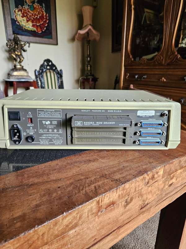 Vintage Hewlett Packard 86