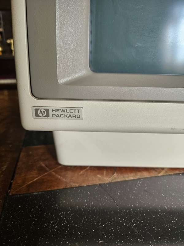 Hewlett Packard Series 100 150 Monitor