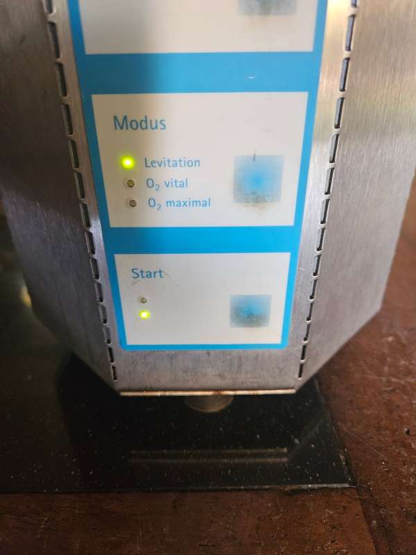 LEVA QUEll Water Levitating Machine