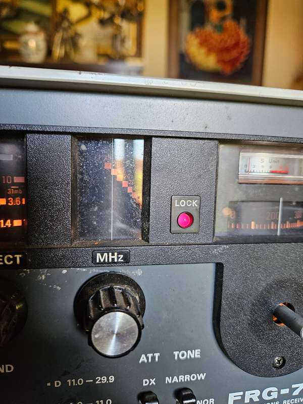 Vintage Yaesu Musen Japanese Communications Receiver FRG-7