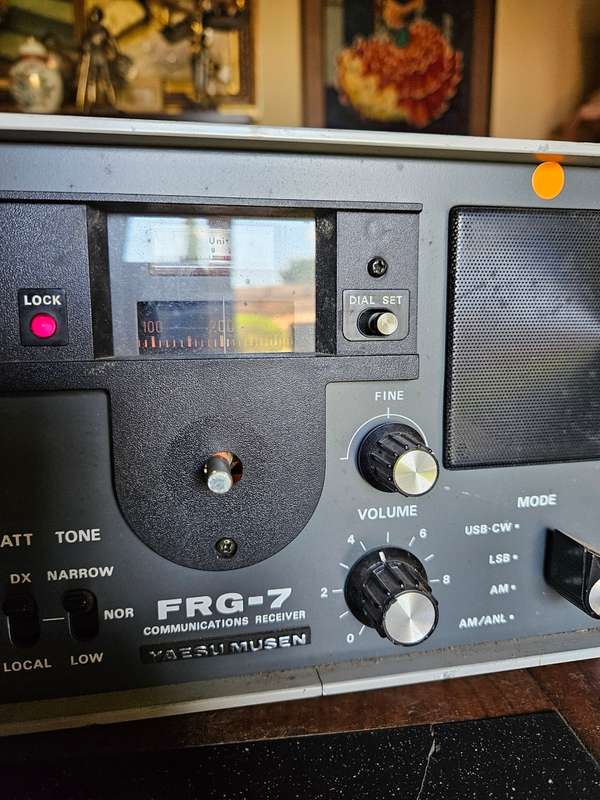 Vintage Yaesu Musen Japanese Communications Receiver FRG-7