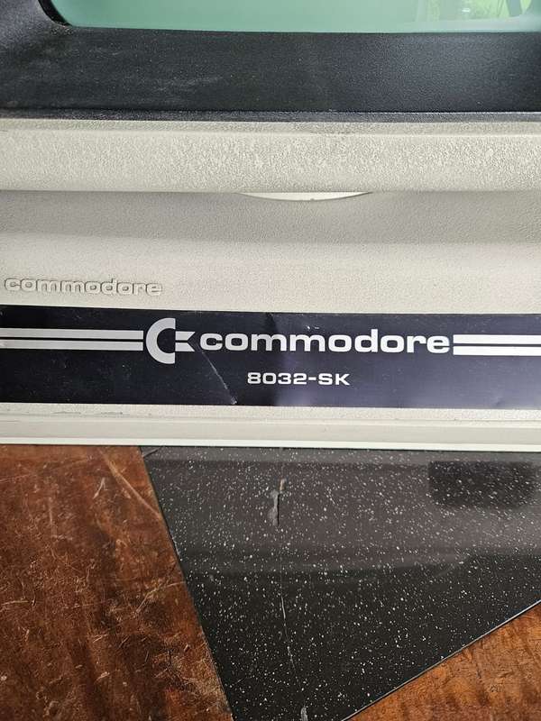 Vintage Commodore Computer 8032 SK