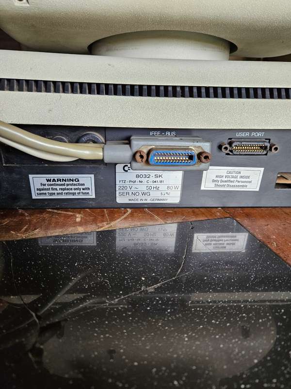 Vintage Commodore Computer 8032 SK