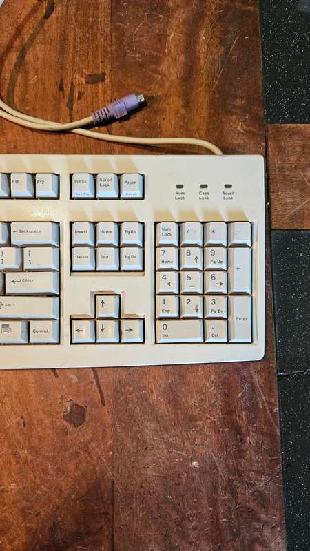 D 91275 Auerbach/ Opf Keyboard Model RS6000M