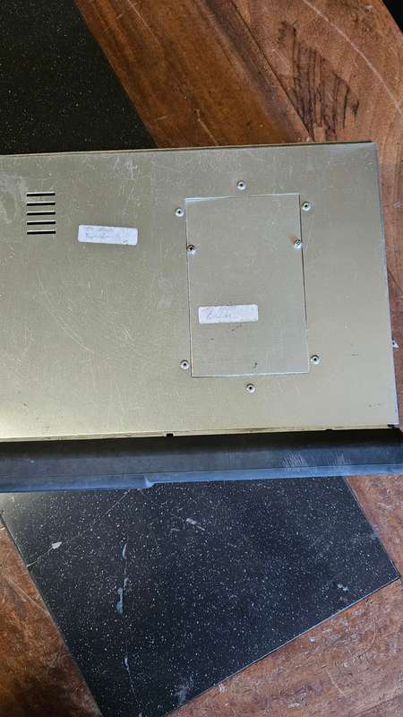 Unaohm Field Strength Meter