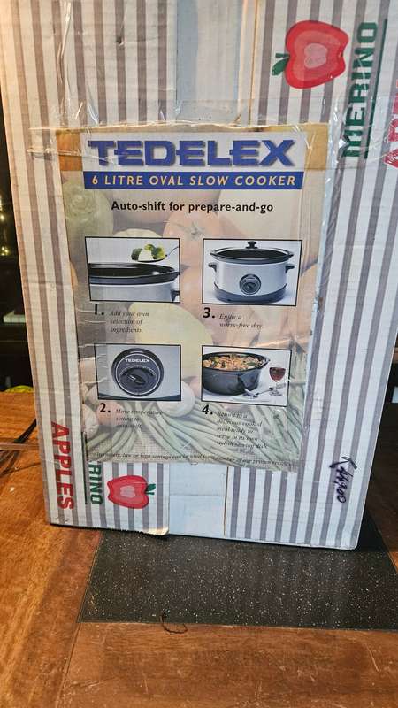 Tedelex  6Litre Oval Slow Cooker. Unused!