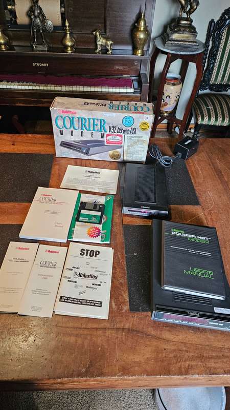 Courier Modem Kit