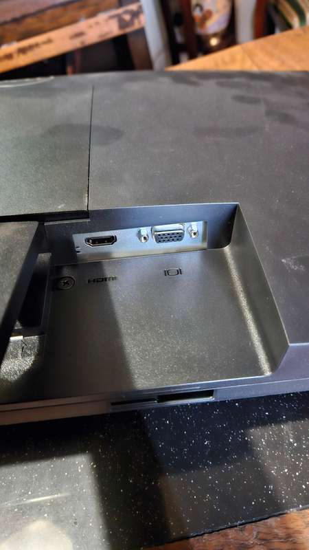 Dell Monitor E2221HN