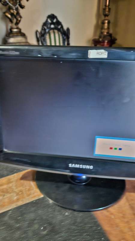 Samsung SyncMaster Monitor 633NW