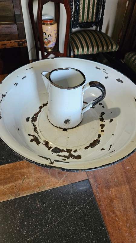 Vintage Enamel Basin & Jug