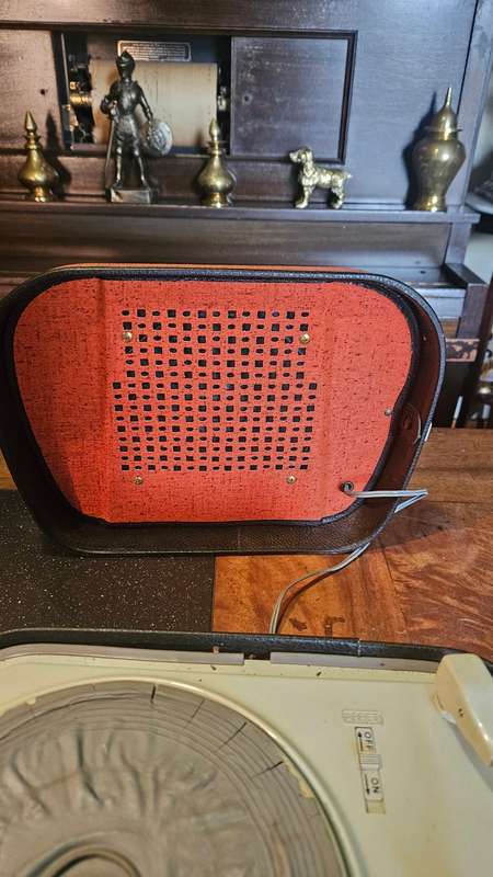 Vintage Teppaz Tourist Turntable Electric/Battery