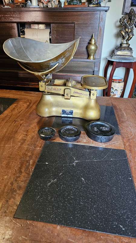 Vintage Avery Scale & Weights