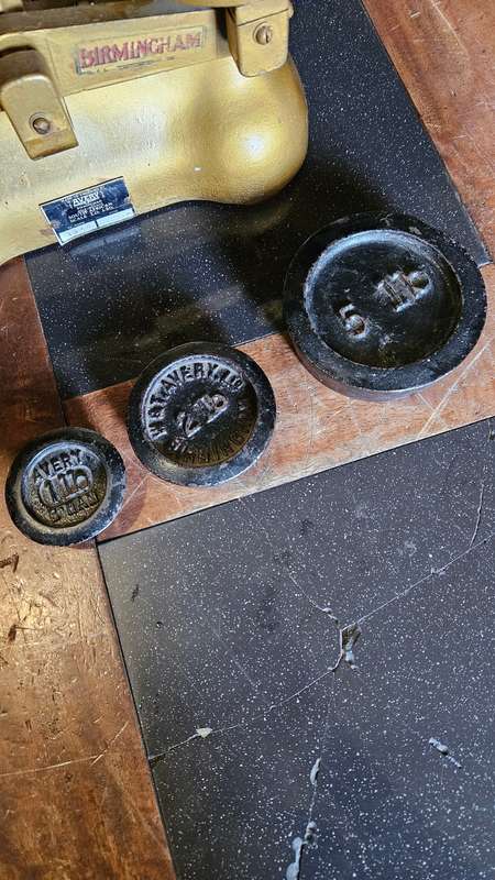 Vintage Avery Scale & Weights