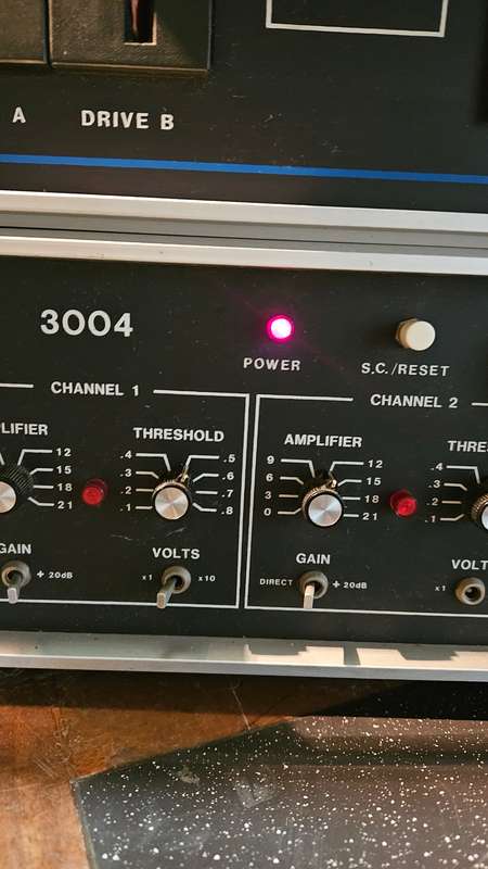 Physical Acoustics Corporation Smart Display 3000 & Amp 3004