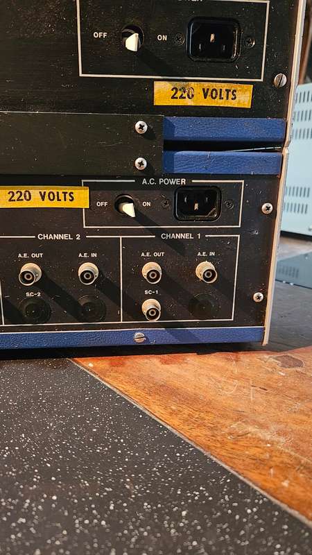 Physical Acoustics Corporation Smart Display 3000 & Amp 3004