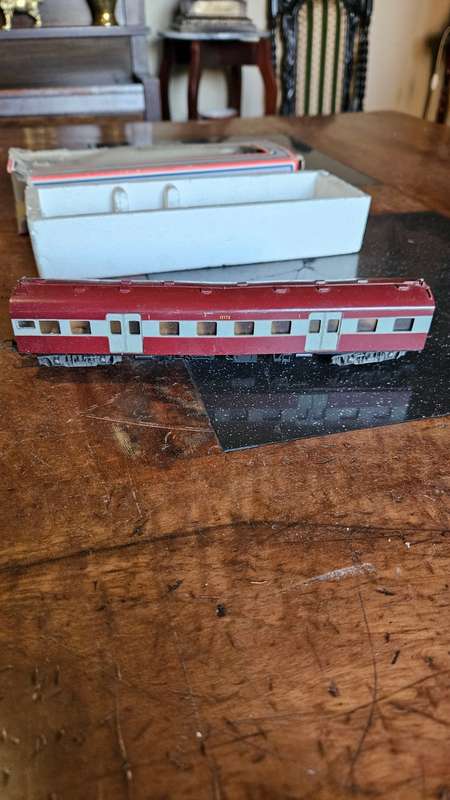 Lima Rail Coach 8907