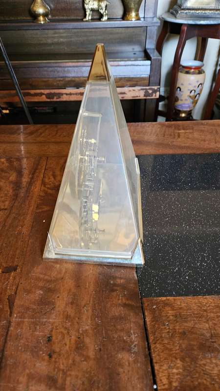 Vintage Plastic Mantle Clock