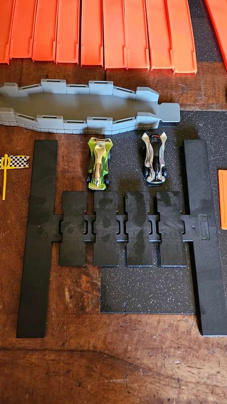 Track & Cars