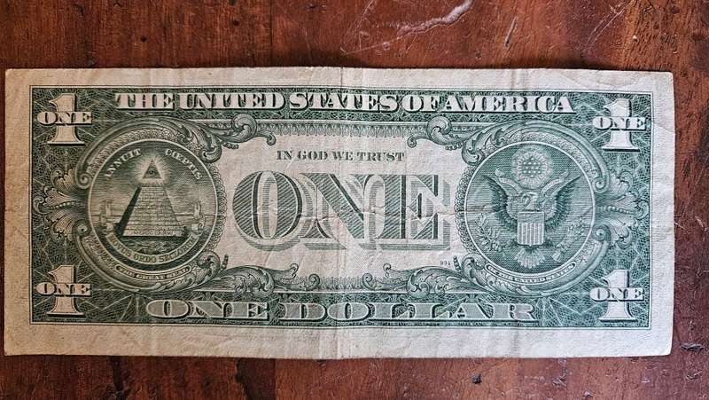 2 X USA One Dollar Bank Notes