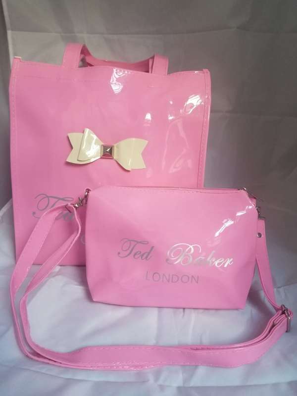 *R2500* VALUE BRAND NEW TED BECKER LONDON HANDBAG COMBO