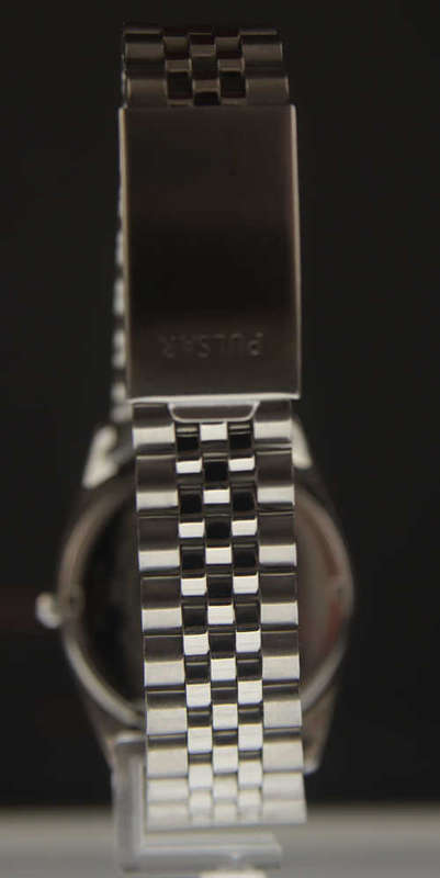 PULSAR **AUTHENTIC BRANDED DRESS WATCH **ONLY ONE AVAILABLE