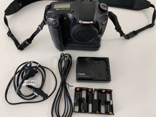 Canon 30D including Canon battery grip, two magazines, two batteries and genuine Canon charger