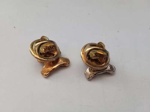 2 x small teddie bear lapel badges