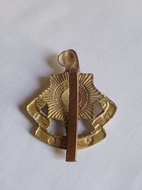 Royal Sussex Regiment cap badge