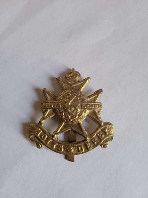 Notts & Derby Sherwood forresters regiment cap badge
