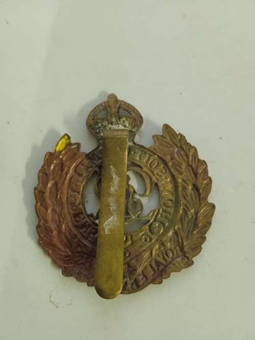 WW2 Royal Engineers cap badge