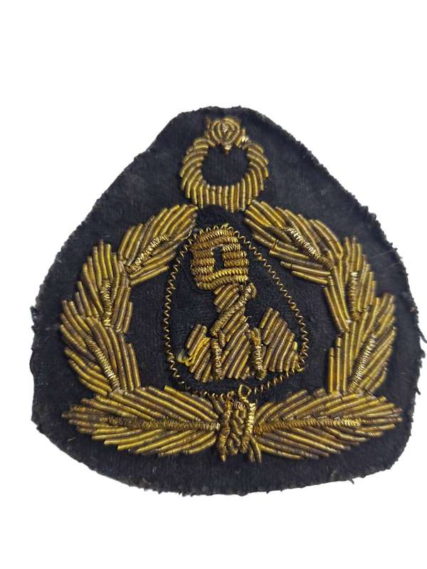 Turkish Naval Forceshat cockade WW1/2 ????