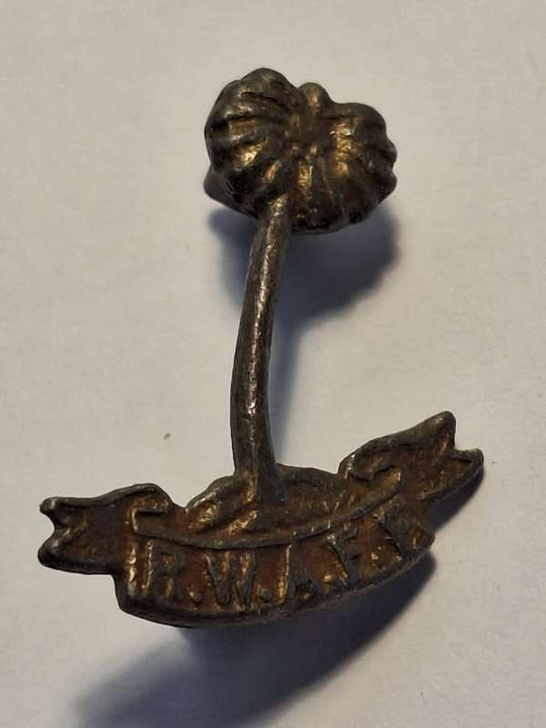 Royal West African frontier force badge (2.5cm high)