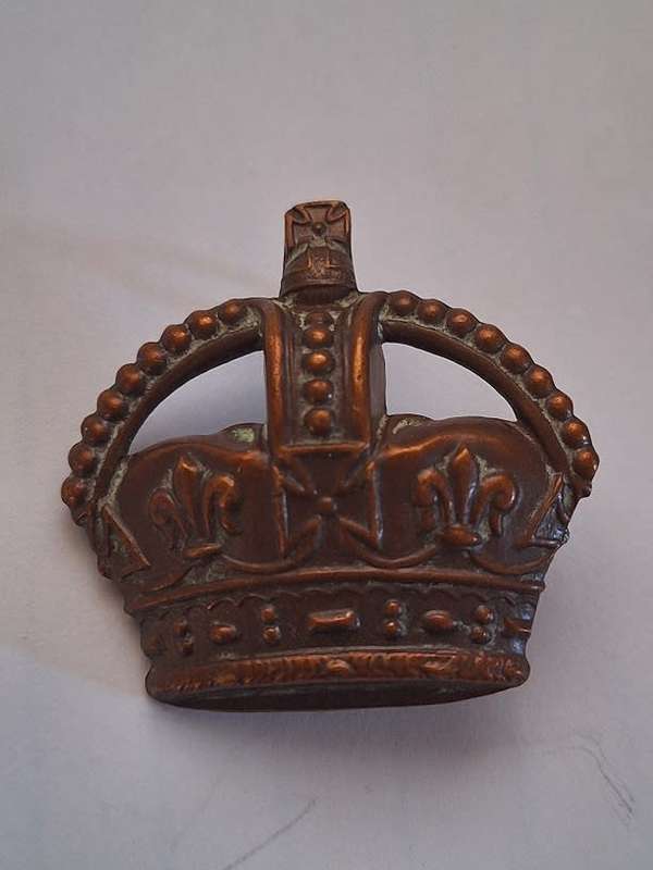 WW2 British crown rank badge