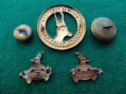 3SAI CAP AND COLLAR SET-THE RAREST OF THE 4 REGIMENTS AS THEY WERE DISBANDED IN THE FIELD IN FRANCE