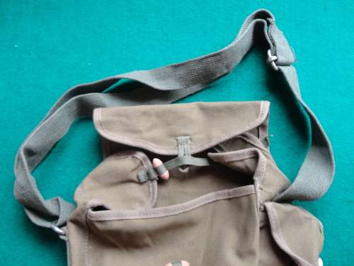 CHINESE WEBBING POUCH FOR DRUM MAGAZINE - GOOD CONDITION - WOODEN TOGGLES