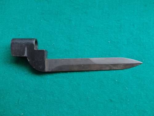SOUTH AFRICAN COPY OF THE BRITISH MK9 BAYONET - ARMSCOR - NO BLOOD GROOVE