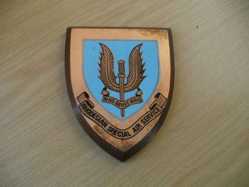 RHODESIAN SAS PLAQUE 18.5 CM HIGH @CONDITION PER PHOTO@