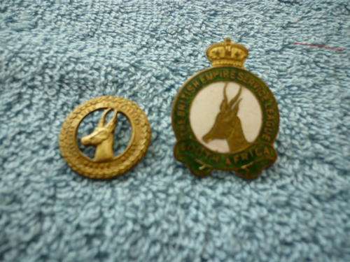 WW1 'EENDRACHT' TYPE SWEETHEART - CATCH BROKEN AND BESL BUTTON HOLE BADGE